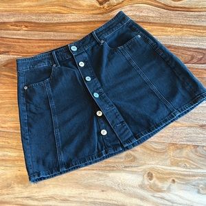 American Eagle Black Denim Skirt, Women’s size 10